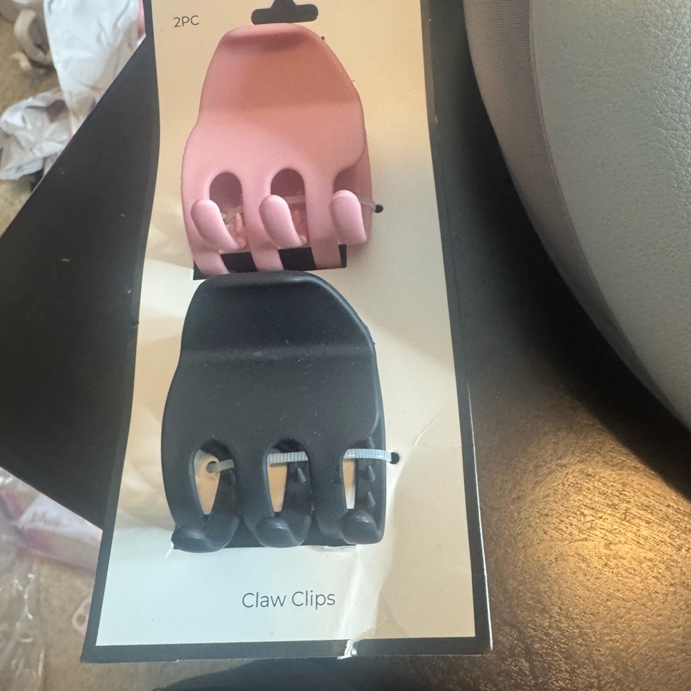 Hairclips two pack